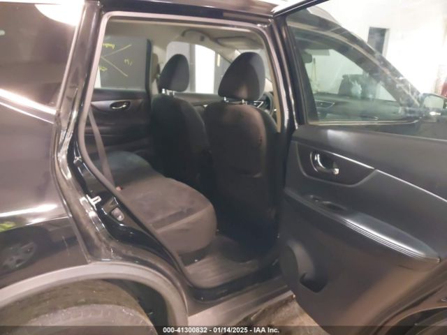 KNMAT2MT5FP523865 Nissan ROGUE SV