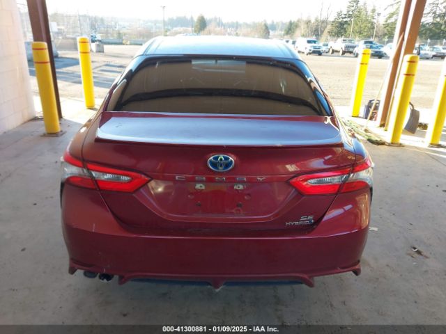 4T1B21HK8JU503702 Toyota Camry Hybrid Se