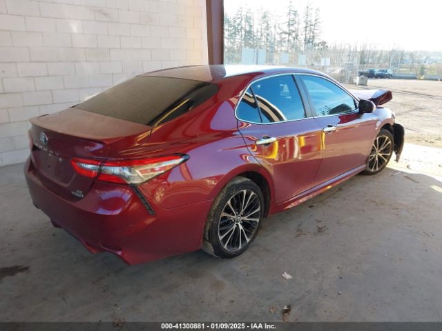 4T1B21HK8JU503702 Toyota Camry Hybrid Se