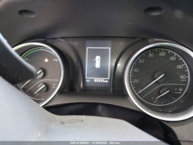 4T1B21HK8JU503702 Toyota Camry Hybrid Se