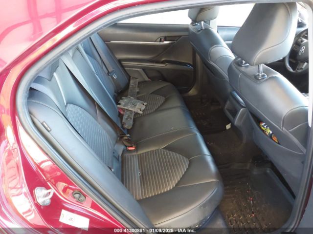 4T1B21HK8JU503702 Toyota Camry Hybrid Se