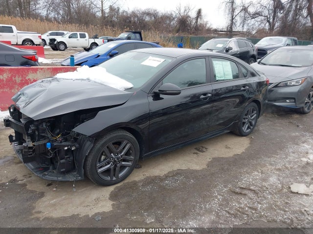 3KPF34AD6ME331320 KIA Forte Gt-line