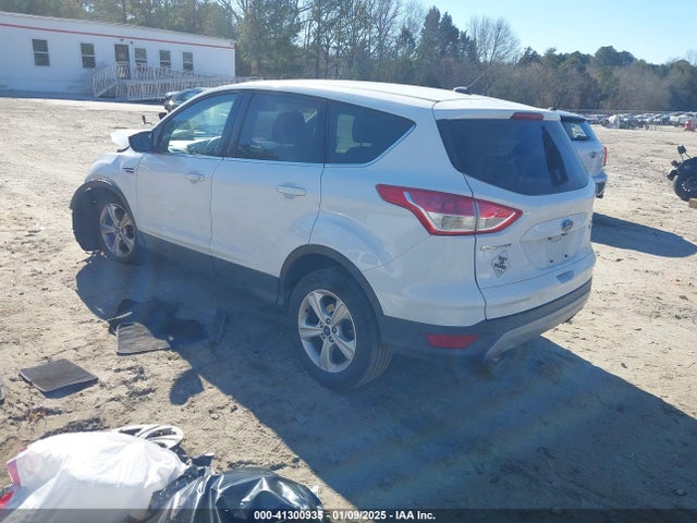 1FMCU0GX9GUB08815 Ford ESCAPE SE