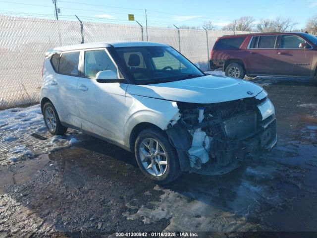 2021 KIA SOUL KNDJ23AU8M7753676