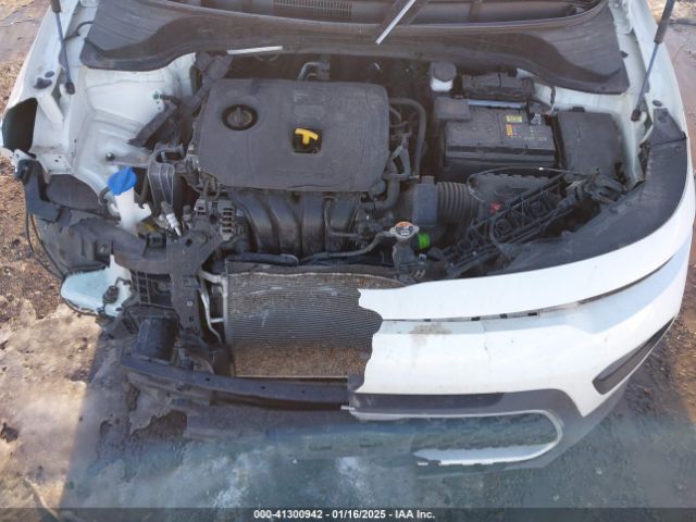 2021 KIA SOUL KNDJ23AU8M7753676 Photo 9
