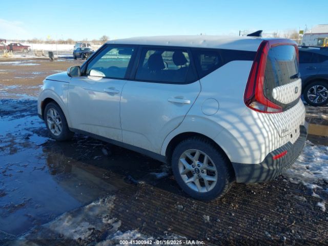 2021 KIA SOUL KNDJ23AU8M7753676 Photo 2