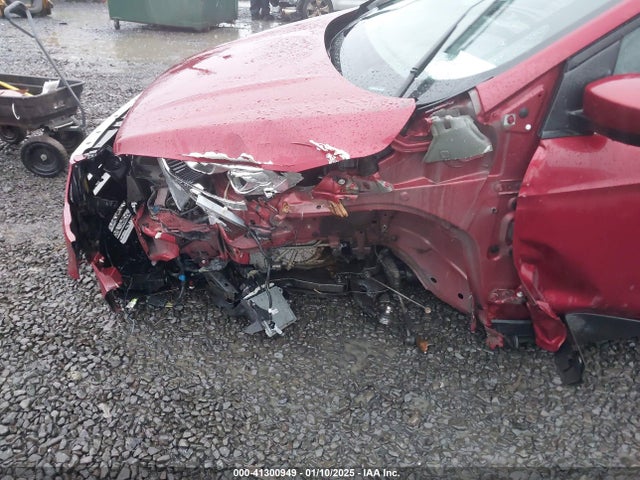 1FMCU9HD9KUA21000 Ford ESCAPE SEL