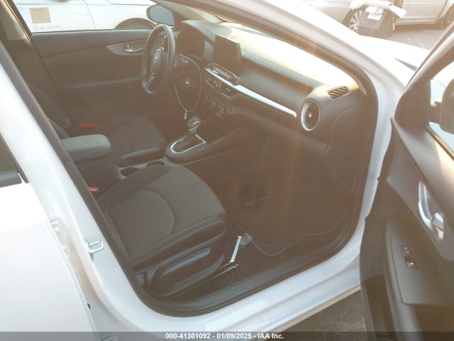 KIA Forte Lxs 2024 3KPF24AD5RE803047 Image 5