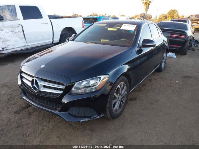 55SWF4JB0GU120472 Mercedes-Benz C 300 Luxury/sport