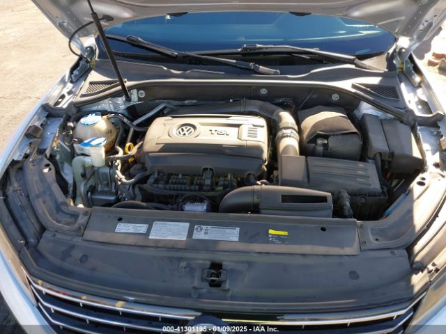 1VWAT7A3XGC057227 Volkswagen Passat 1.8t S