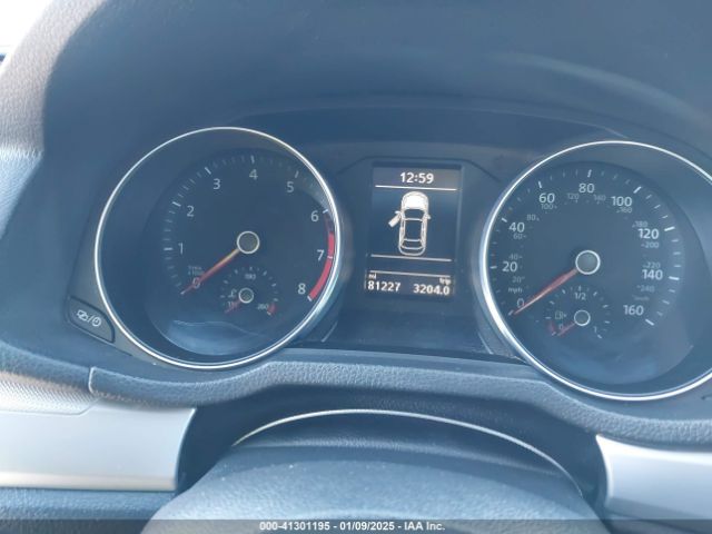 1VWAT7A3XGC057227 Volkswagen Passat 1.8t S
