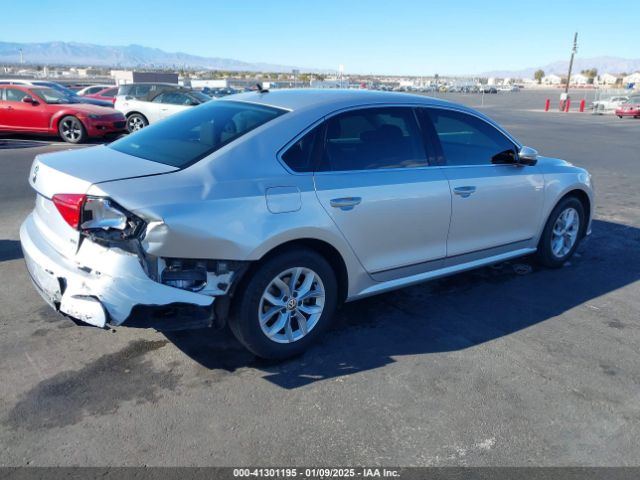 1VWAT7A3XGC057227 Volkswagen Passat 1.8t S