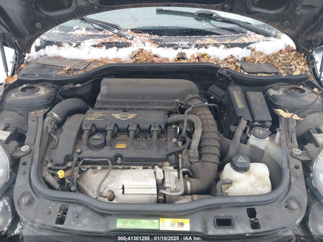 2010 MINI COOPER S WMWMF7C56ATZ71579 Photo 9