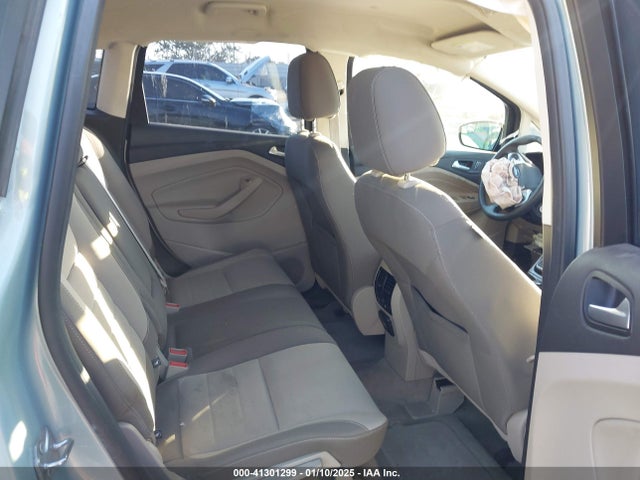 1FADP5AU0EL518598 Ford C-max Hybrid Se