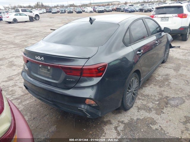 3KPF54AD8PE519058 KIA Forte Gt-line