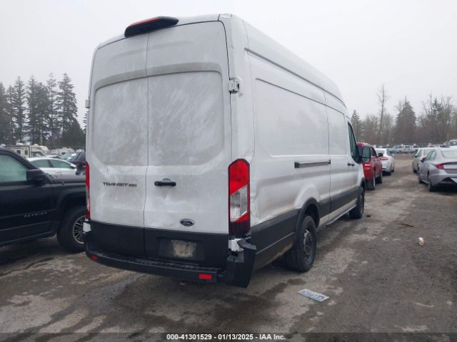 1FTBR3X82NKA70414 Ford Transit-250 Cargo Van