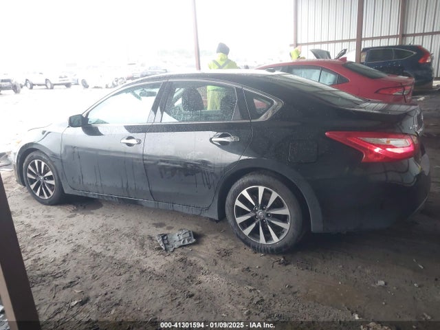 1N4AL3AP9HC173122 Nissan Altima 2.5 Sv