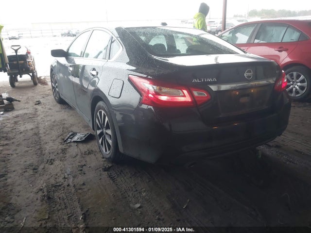 1N4AL3AP9HC173122 Nissan Altima 2.5 Sv