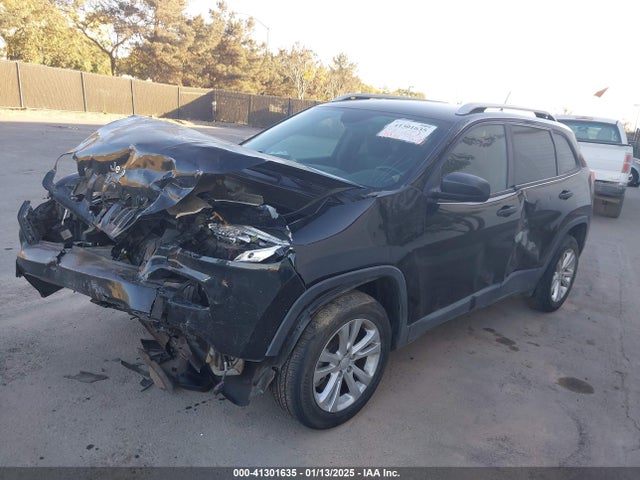 Jeep Cherokee Sport 2015 1C4PJLAB5FW684059 Image 2