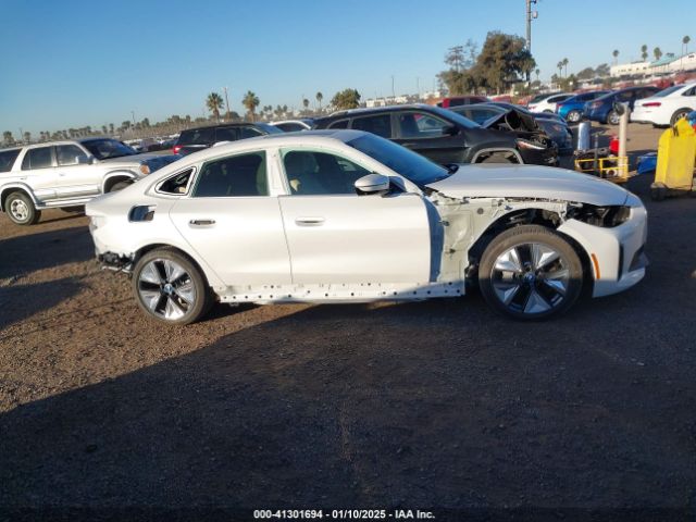 WBY43AW09RFS40372 BMW I4 Edrive35
