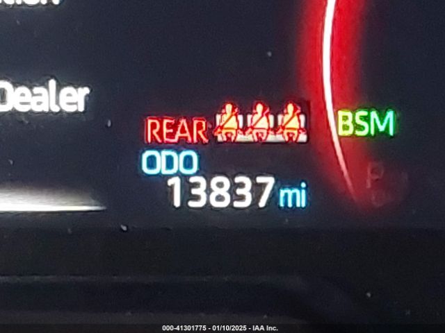 2T3A1RFV4RW410673 Toyota Rav4 Xle Premium