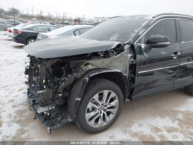 2T3A1RFV4RW410673 Toyota Rav4 Xle Premium