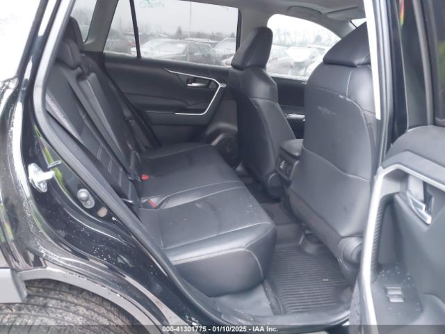 2T3A1RFV4RW410673 Toyota Rav4 Xle Premium