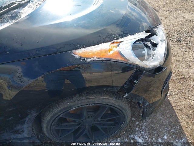KMHTC6AE1FU233769 Hyundai Veloster Turbo R-spec