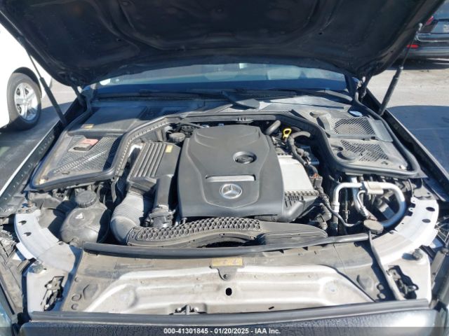55SWF4JB5FU055505 Mercedes-Benz C 300 Luxury/sport