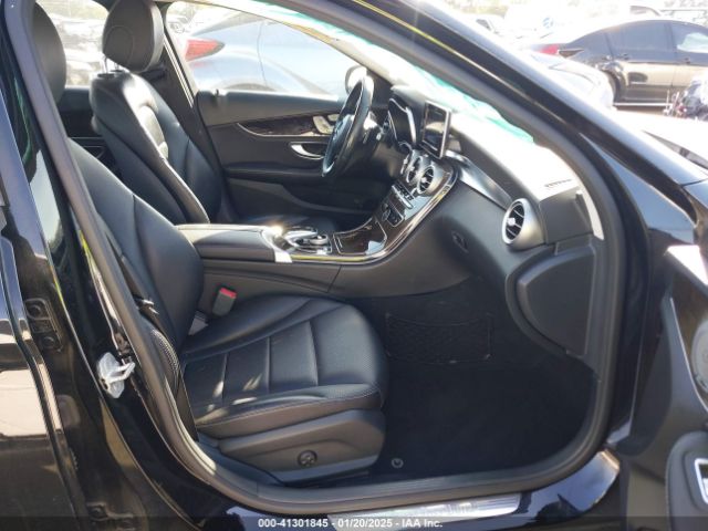 55SWF4JB5FU055505 Mercedes-Benz C 300 Luxury/sport