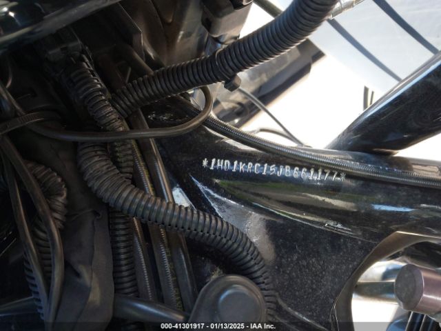 2018 HARLEY-DAVIDSON FLHXS 1HD1KRC15JB661177 Photo 9