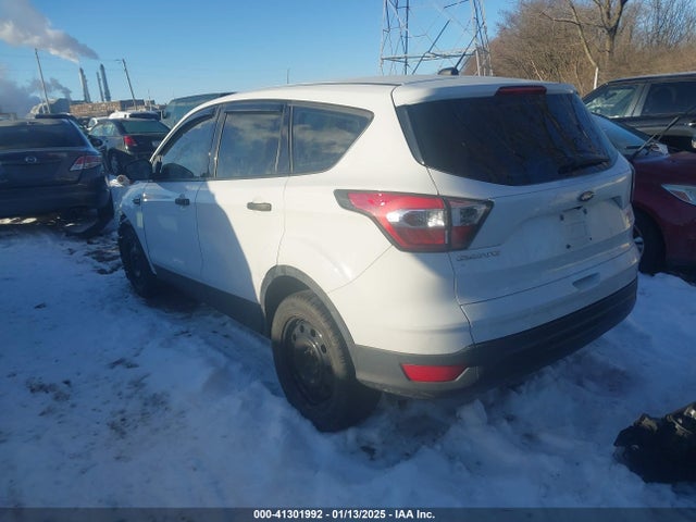 Ford ESCAPE S 2017 1FMCU0F74HUB20387 Image 3