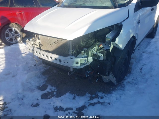 Ford ESCAPE S 2017 1FMCU0F74HUB20387 Image 6