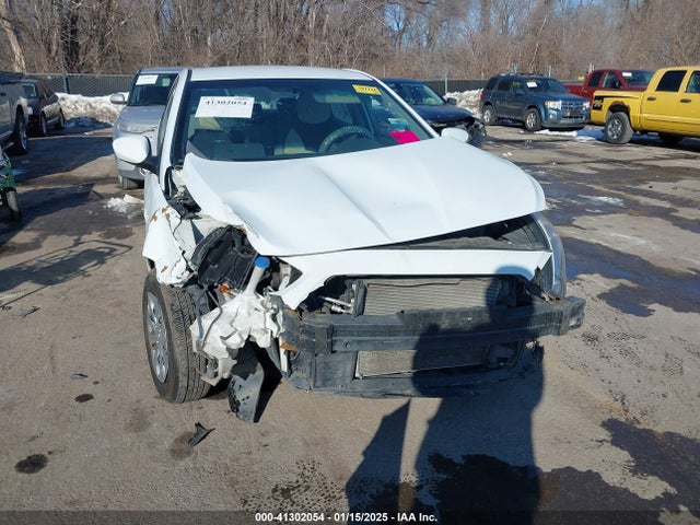 2017 HYUNDAI ACCENT KMHCT4AE6HU219468 Photo 5