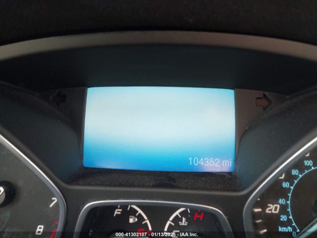 1FMCU9JX7EUD17335 Ford Escape Titanium