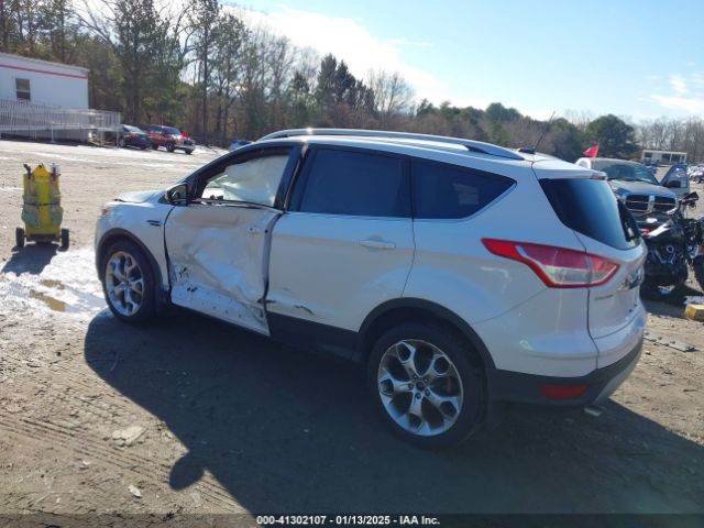 1FMCU9JX7EUD17335 Ford Escape Titanium
