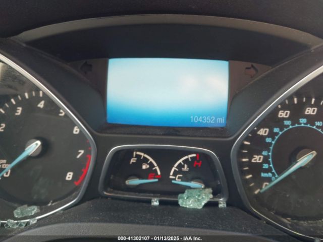 1FMCU9JX7EUD17335 Ford Escape Titanium