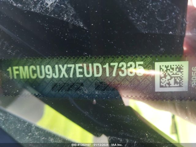 1FMCU9JX7EUD17335 Ford Escape Titanium
