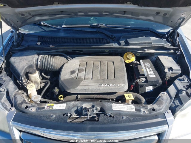 2C4RC1BG6ER470710 Chrysler Town & Country Touring