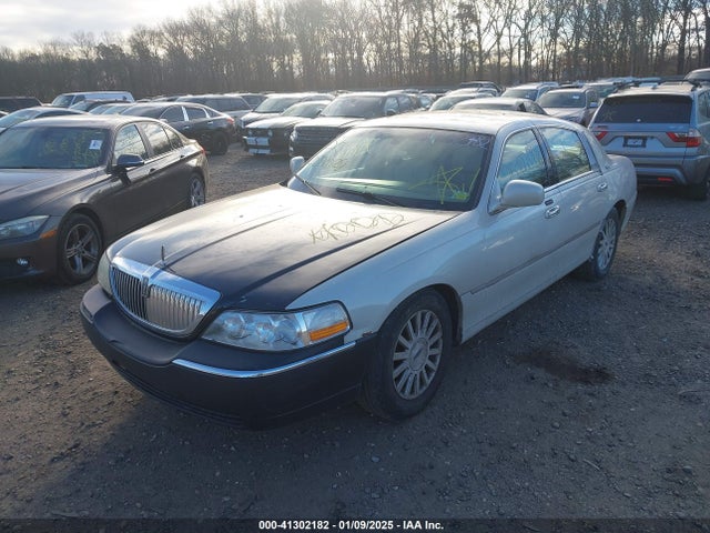 Aukcja sprzedaży 2006 Lincoln Town Car Signature Limited, vin: 1LNHM82V86Y609518, numer aukcji: 41302182