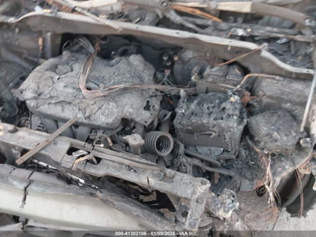 KNDJP3A55E7018276 KIA SOUL +