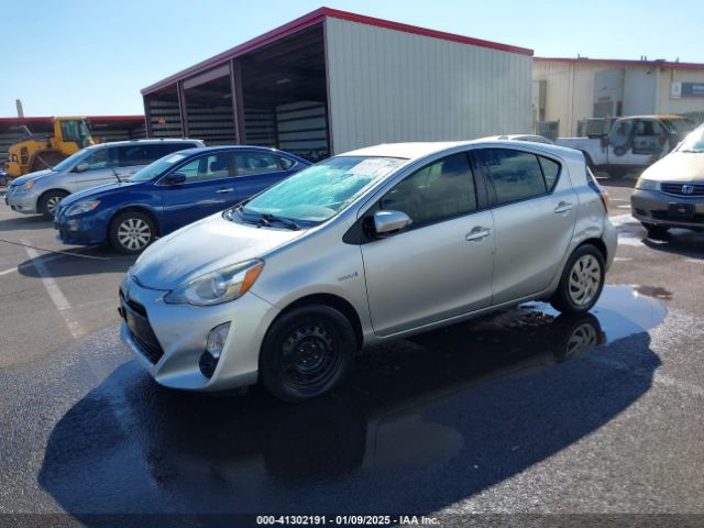 JTDKDTB36F1578113 Toyota Prius C Four/one/three/two