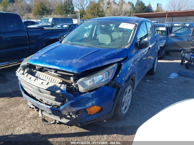 Ford ESCAPE S 2018 1FMCU0F70JUB11921 Image 2