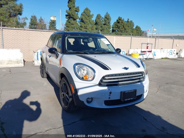 2012 MINI COOPER COUNTRYMAN WMWZB3C5XCWM30790 Photo 0