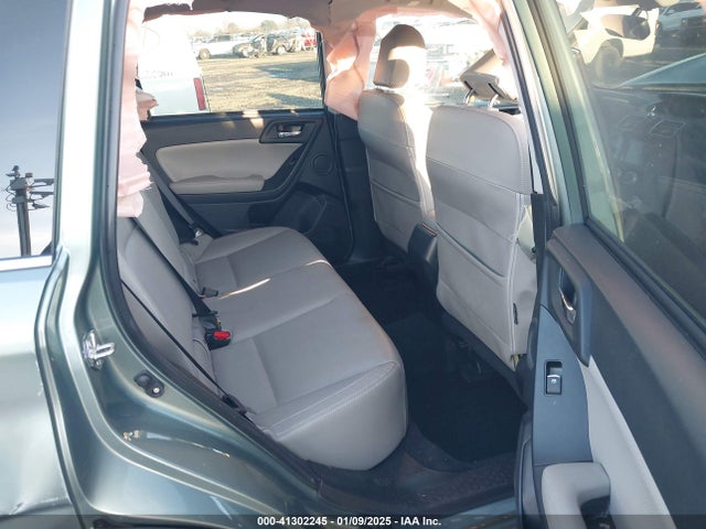 JF2SJARC0JH541417 Subaru Forester 2.5i Limited