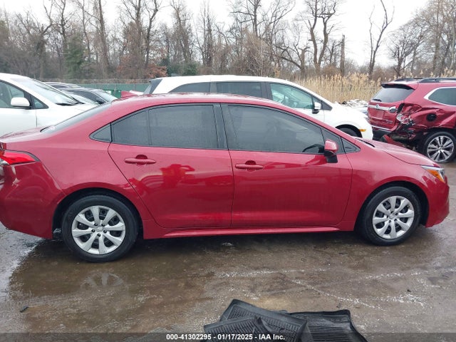 Toyota COROLLA LE 2022 JTDEPMAEXNJ222730 Image 13