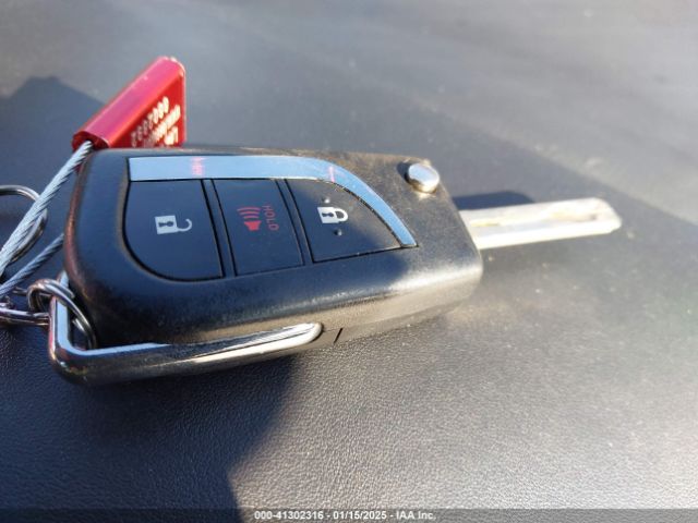 NMTKHMBX3JR032571 Toyota C-HR XLE
