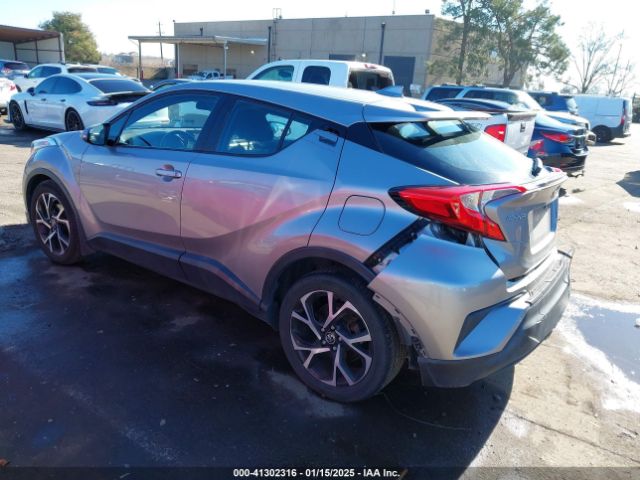 NMTKHMBX3JR032571 Toyota C-HR XLE