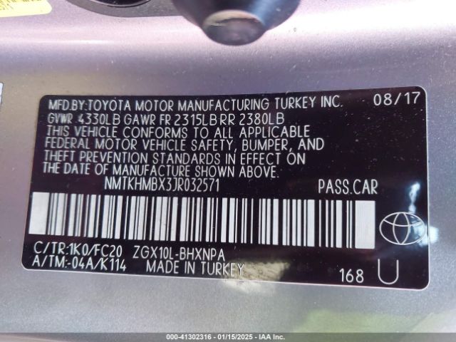 NMTKHMBX3JR032571 Toyota C-HR XLE
