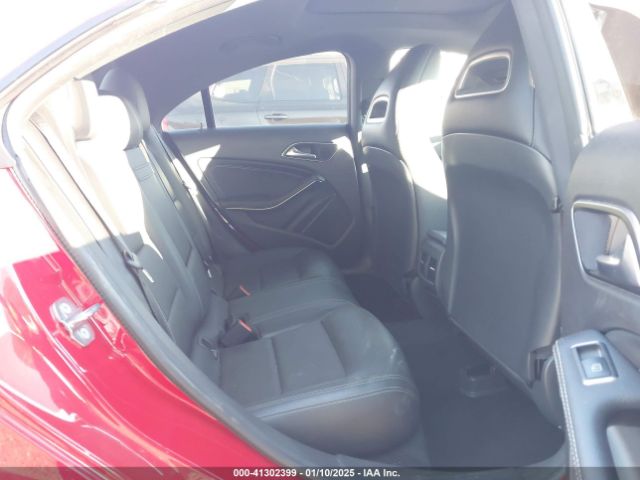 WDDSJ4EB9KN725549 Mercedes-Benz CLA 250